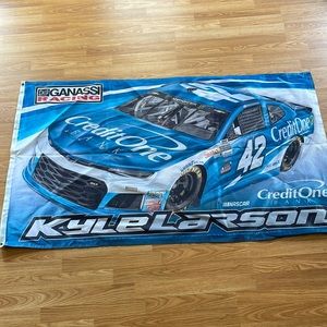 2018 Kyle Larson Credit One Bank Flag